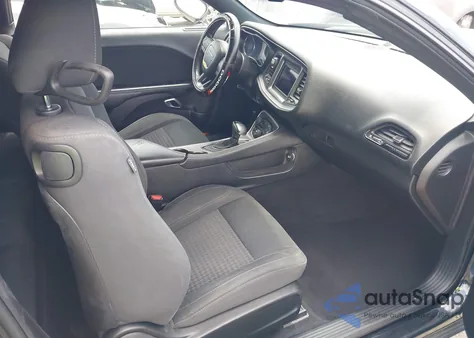 2019 Dodge Challenger Sxt z USA, uszkodzony, nr VIN 2C3CDZAG4KH583547